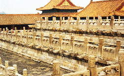 آرامگاه نخستین امپراتور دودمان چین