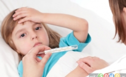برای کودک تب دار خود چه کاری می توانید بکنید