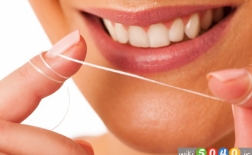 اثرات نکشیدن نخ دندان بر سلامت