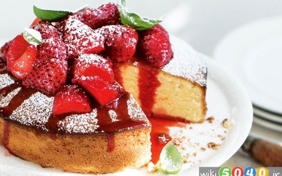 کیک فرانسوی با رویه ی توت فرنگی
